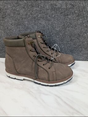 Kenneth Cole Big Boys' Brown Lace-Up Ankle Boots